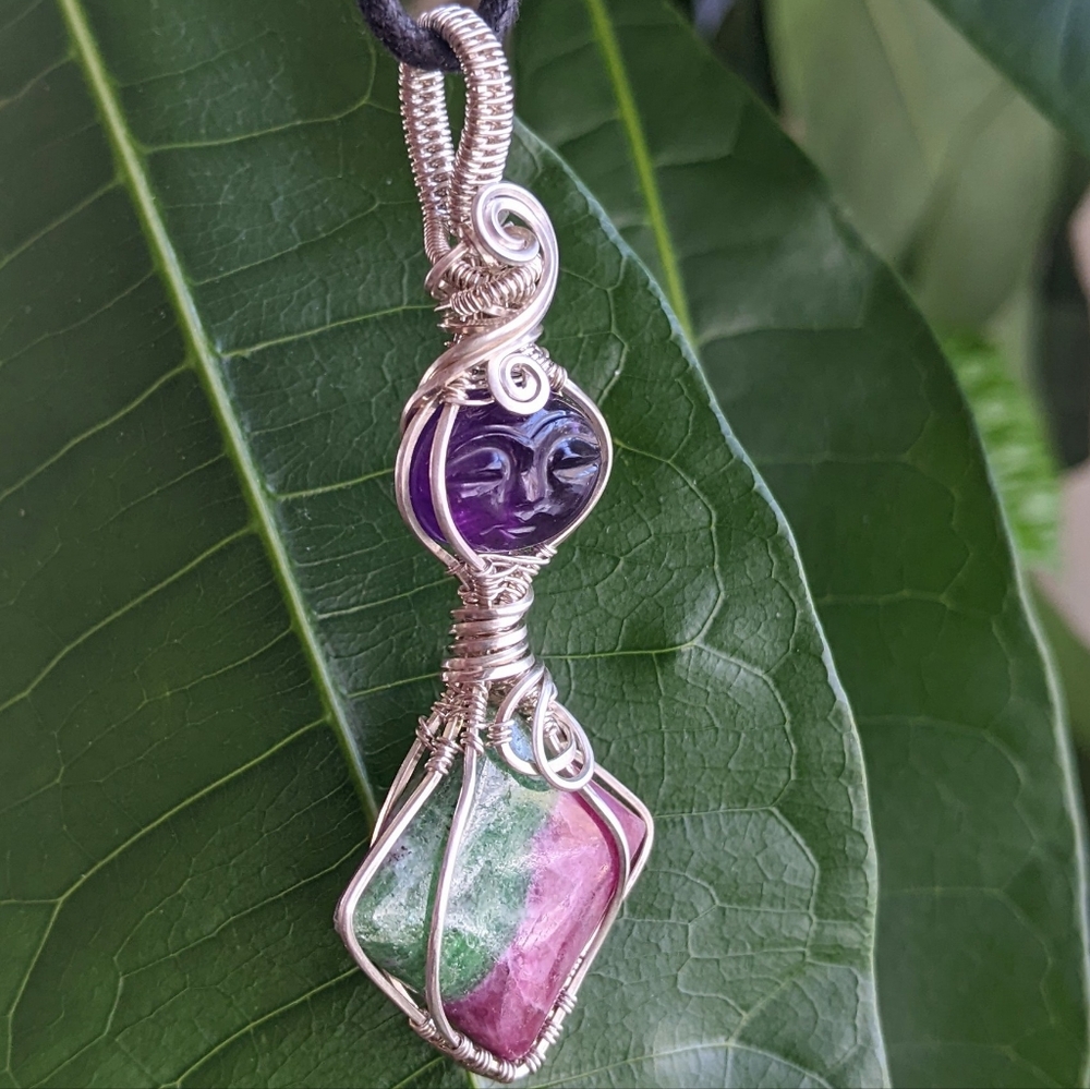 Rare-Sterling Silver-Artisan Pendant-Carved Amethyst-Designer Gemstones - Picture 5 of 16